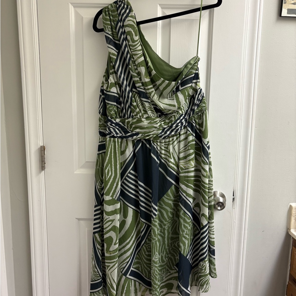 Banana Republic Green One Shoulder Sundress - Picture 2 of 4